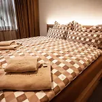 Hotel apartamentowy Camelot
