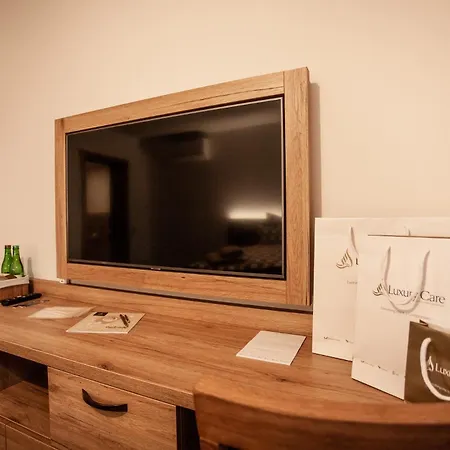 Hotel apartamentowy Camelot *